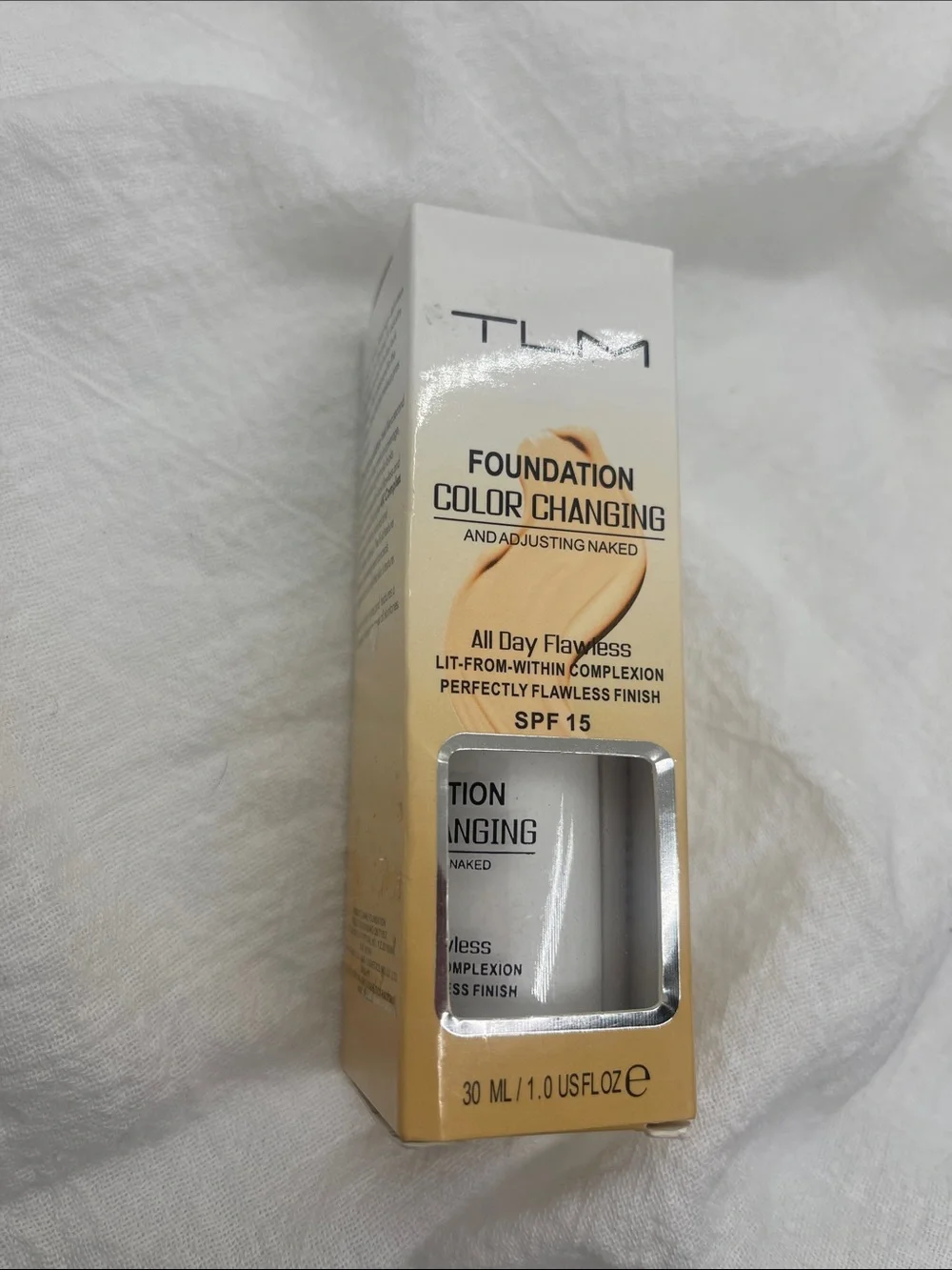 TLM Color Changing Foundation SPF 15 30ML NEW in Box All Day Flawless Finish